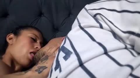 fuckincouple4u online show from May 2026 09:58:01 AM