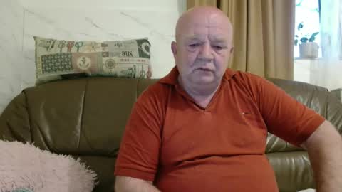 fullballs6 online show from April 2026 03:09:01 AM