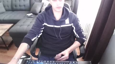 fullandready online show from December 2024 03:25:02 PM