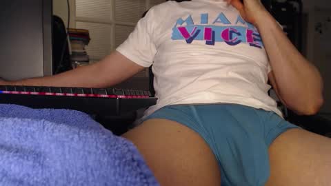 Pablo Longaniza online show from November 2025 07:15:01 PM