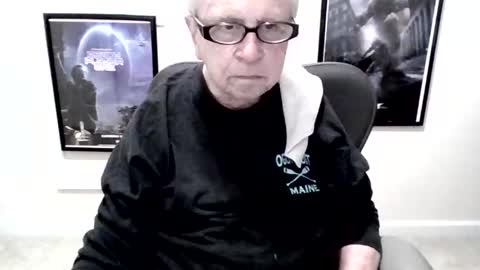 Snapshot of funclemike chatting on April 2026 06:46:01 PM funclemike online show from April 2026 06:46:01 PM