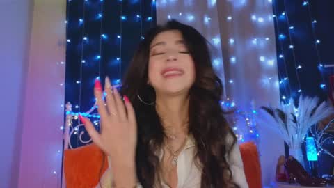 Tiffany online show from February 2025 10:13:01 PM