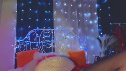 Tiffany online show from February 2025 11:47:02 PM