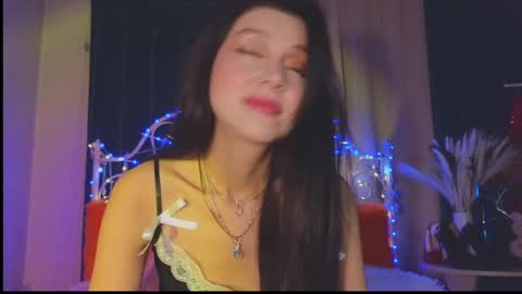 Tiffany online show from March 2025 10:16:02 PM