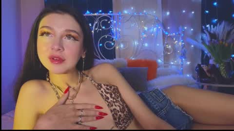 Tiffany online show from March 2025 11:38:01 PM