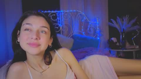 Tiffany online show from September 2025 12:36:01 AM