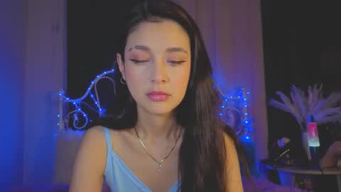 Tiffany online show from October 2025 12:55:02 AM