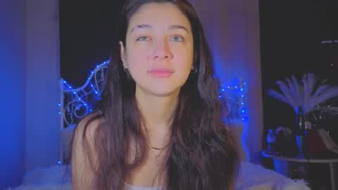 Tiffany online show from November 2025 02:33:01 AM