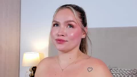Gaia Baker  online show from July 2026 04:19:01 AM