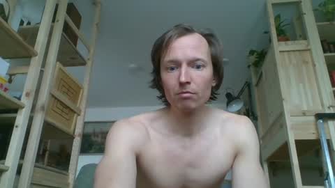 Garfield online show from April 2026 12:21:02 PM