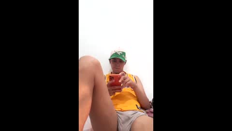 gay_69_ online show from April 2026 07:58:02 AM