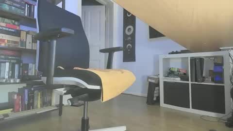 gaymer_play online show from February 2025 04:56:02 PM