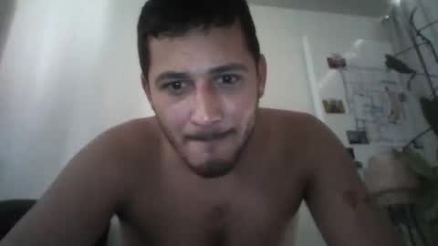 gaysluttyboy97ff online show from May 2026 09:16:01 AM