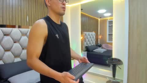 Gean Mclovin online show from May 2026 07:09:01 PM