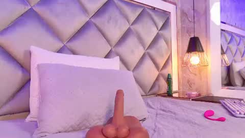 Snapshot of gemma_sm chatting on June 2026 03:04:02 AM Maria online show from June 2026 03:04:02 AM