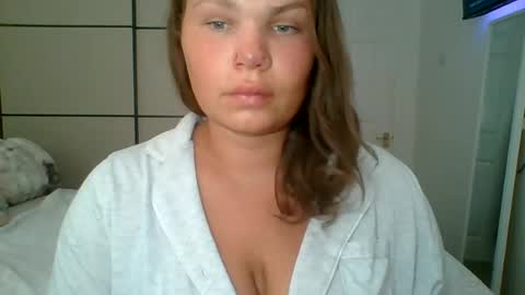 Snapshot of gemmarmalade chatting on June 2026 06:18:02 PM GEMMARMALADE online show from June 2026 06:18:02 PM