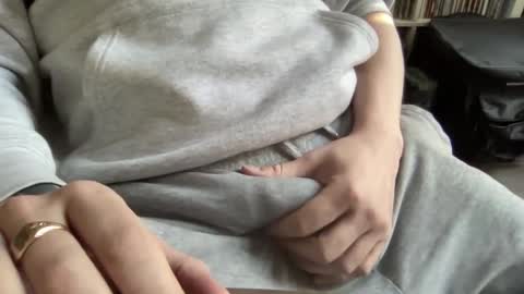 Snapshot of gentle_stranger chatting on January 2025 12:05:02 PM Gentle Stranger online show from January 2025 12:05:02 PM