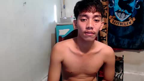 Rayl online show from March 2026 11:08:02 PM