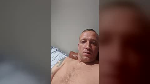 Snapshot of georgemac2405 chatting on June 2026 10:07:01 PM georgemac2405 online show from June 2026 10:07:01 PM