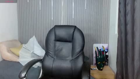 Snapshot of georgesmith_1 chatting on July 2026 11:34:02 PM GEORGE online show from July 2026 11:34:02 PM