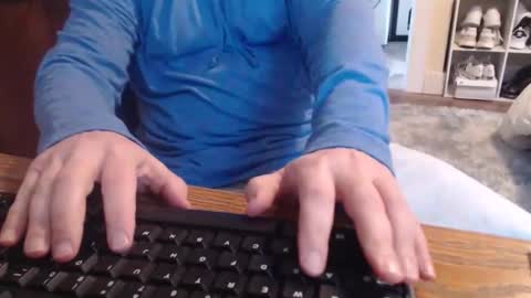 Snapshot of gethoggy chatting on February 2026 04:49:02 PM gethoggy online show from February 2026 04:49:02 PM