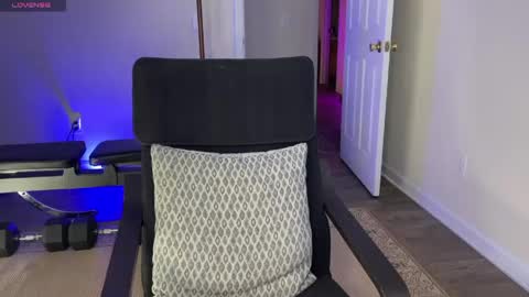 big boy ghost face online show from April 2026 12:13:01 AM