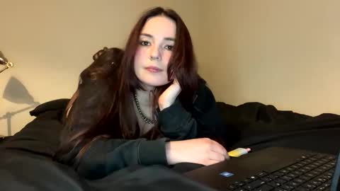 ghostpetal online show from April 2026 01:48:01 AM