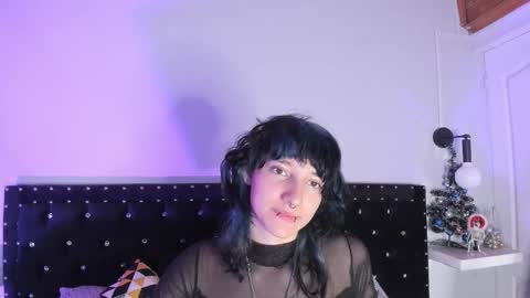 Allison  online show from December 2025 08:15:02 PM