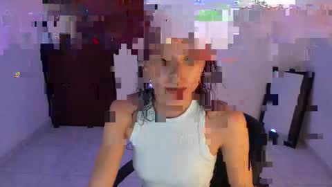 GIA WHITE Independet  online show from December 2025 07:14:02 AM