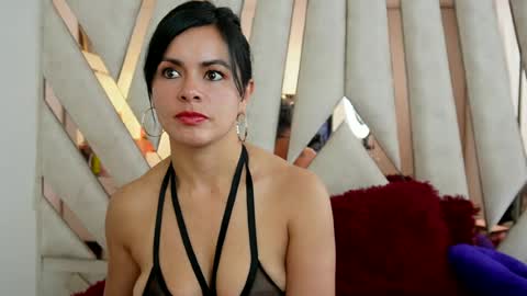 GiannaDreams online show from May 2026 04:13:02 PM