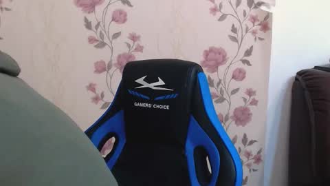 Gianni online show from March 2026 10:22:02 AM