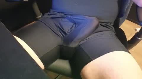 Snapshot of giannifive chatting on February 2026 12:26:01 AM giannifive online show from February 2026 12:26:01 AM