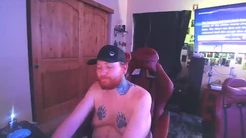 GingerBearCub online show from December 2024 04:28:02 AM