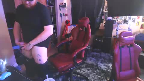 GingerBearCub online show from December 2024 11:11:02 AM