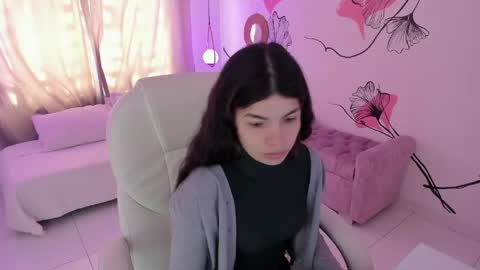 Kendall online show from April 2026 01:24:02 PM