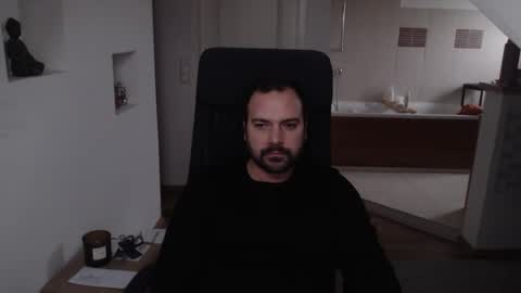 gintonik89 online show from December 2024 01:33:02 PM