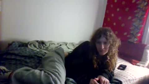 girlw0rm online show from March 2026 08:08:02 AM