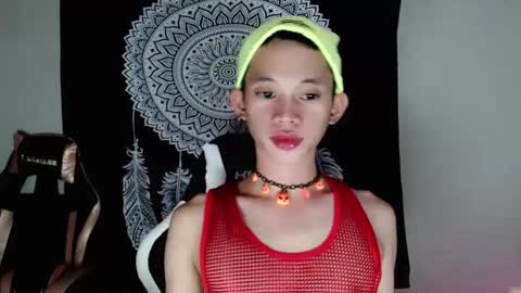 givemethrillx online show from February 2025 04:35:02 AM