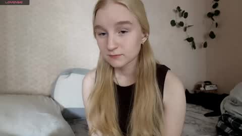 Laura online show from May 2026 08:09:01 AM