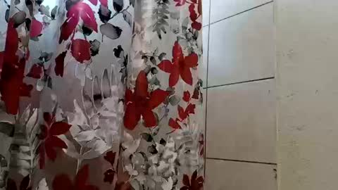 glly555 online show from October 2025 05:22:01 PM