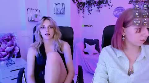 Snapshot of gloria_bubble chatting on July 2026 06:37:01 PM your dream online show from July 2026 06:37:01 PM