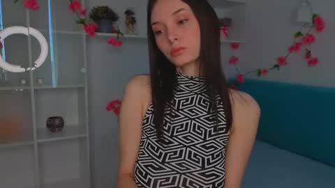 Mia online show from May 2026 06:51:01 AM