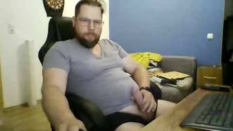 gnik_labinnah online show from June 2026 08:31:02 PM