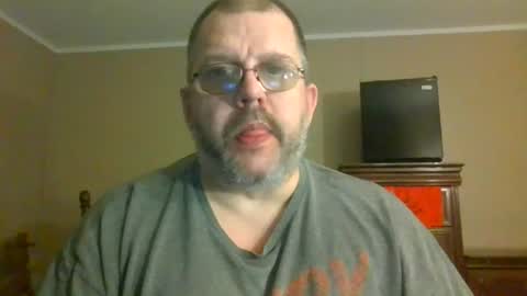 Snapshot of gobey33 chatting on July 2026 03:23:01 AM IDKIDCIDGAF online show from July 2026 03:23:01 AM