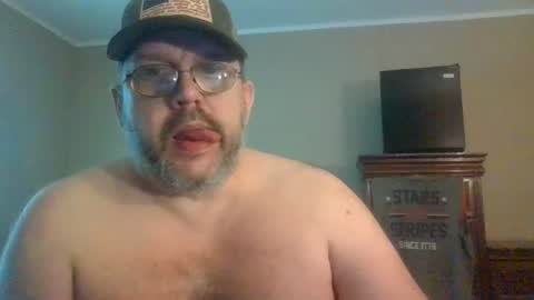 Snapshot of gobey33 chatting on July 2026 04:35:01 PM IDKIDCIDGAF online show from July 2026 04:35:01 PM
