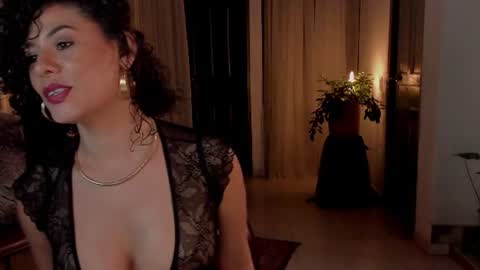 Elena online show from June 2026 01:41:01 AM