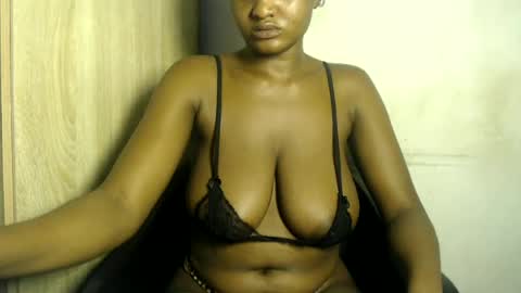 Snapshot of goddess_mellissa chatting on July 2026 05:01:01 AM mellissa online show from July 2026 05:01:01 AM