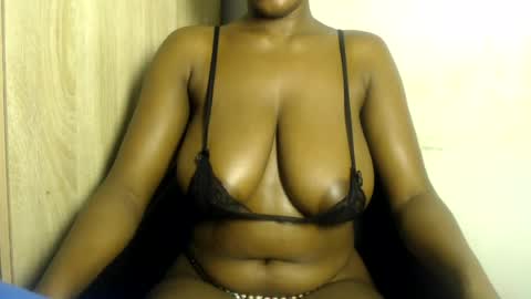 Snapshot of goddess_mellissa chatting on July 2026 06:39:02 AM mellissa online show from July 2026 06:39:02 AM