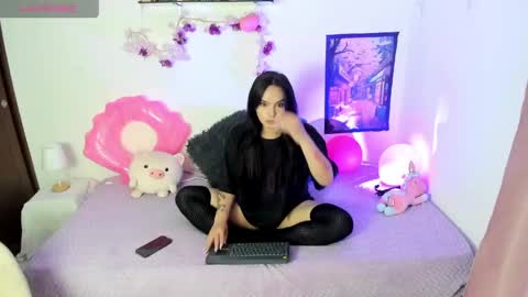Andreas Moon online show from May 2026 09:43:01 PM