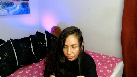  Naih Reyes online show from April 2026 05:52:01 AM